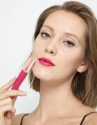 L’Oréal Paris Glow Paradise Balm in Gloss ajakfény hialuronsavval árnyalat 404 I Insert 7 ml