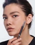 L’Oréal Paris Infaillible 24h Filling Triangular Pencil precíz szemöldökceruza vízálló árnyalat Dark Blonde 1 ml