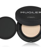 L’Oréal Paris x Mugler tartós kompakt alapozó a teljes fedésre árnyalat 01 Very Light / Illusion 1 23 ml