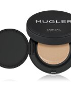 L’Oréal Paris x Mugler tartós kompakt alapozó a teljes fedésre árnyalat Illusion 5 / Medium Tan 23 ml