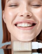 Lumene Invisible Illumination Vegan Collagen Serum in Foundation könnyű alapozó tápláló hatással SPF 30 2 30 ml