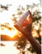 Lumene Nordic-C [VALO] Glow Renew éjszakai szérum az élénk és kisimított arcbőrért 30 ml