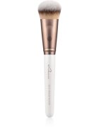 Luvia Cosmetics Elegance Angled Buffer multifunkciós ecset az arcra 120 1 db