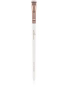 Luvia Cosmetics Elegance Smudger kis ecset a szemhéjfestékekre 323 1 db