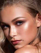 Luvia Cosmetics Prime Glow Vol. 1 bőrvilágosító paletta 8x33 g