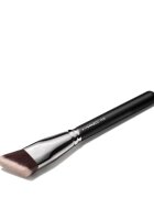 MAC Cosmetics 171S Smooth-Edge All Over Face Brush kontúrozó ecset 1 db