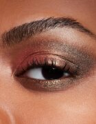 MAC Cosmetics Eye Shadow Pro Palette Refill Pan szemhéjfesték utántöltő árnyalat Suspiciously Sweet - Frost 1.5 g
