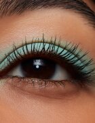MAC Cosmetics Lash Dry Shampoo Mascara Refresher szárazsampon-hatású fedőréteg szempillára a dús és szétválasztott pillákért 1.7 g