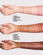 MAC Cosmetics Lustreglass Stainglass Lip Tint ajakszínező árnyalat Posh Pit 3 ml