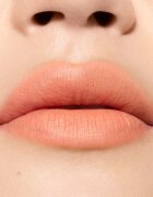 MAC Cosmetics Powder Kiss Hazy Matte mattító rúzs árnyalat Ready To Mingle 3.5 g