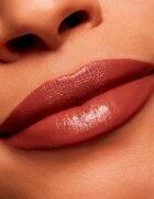 MAC Cosmetics Powder Kiss Velvet Blur Slim Stick hidratáló matt rúzs árnyalat Spice World 2 g