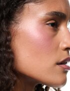 MAC Cosmetics Skinfinish Colourstruck arcpirosító árnyalat Honeylove 4.5 g