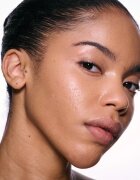 MAC Cosmetics Skinfinish Lightstruck folyékony bőrélénkítő árnyalat Space Slippers 15 ml