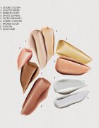 MAC Cosmetics Skinfinish Lightstruck folyékony bőrélénkítő árnyalat Space Slippers 15 ml