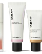 MAC Cosmetics Strobe Dewy Skin Tint tónusegyesítő hidratáló krém árnyalat Deep 1 30 ml