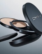 MAC Cosmetics Studio Fix Powder Plus Foundation Prefill mattító púderes make-up árnyalat NC63 12 g