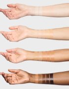 MAC Cosmetics Studio Radiance Skin Tint Stick alapozó ceruzában árnyalat Light Medium 1 8 g
