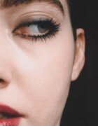 Mádara MÁDARA Come Closer erősítő szempillaspirál 6 ml