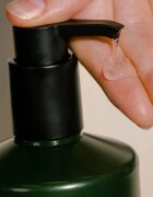 Mádara MÁDARA Wild Woods felfrissítő tusfürdő gél kézre és testre 500 ml