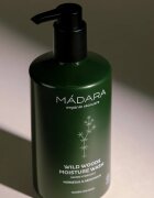 Mádara MÁDARA Wild Woods felfrissítő tusfürdő gél kézre és testre 500 ml
