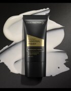 Max Factor Facefinity Universal sminkalap a make-up alá matt hatással 30 ml