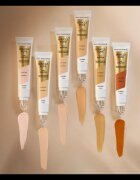 Max Factor Miracle Pure krémes korrektor a duzzanatokra és a sötét karikákra árnyalat 04 Honey 10 ml