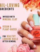 Max Factor x Priyanka Miracle Pure gyorsan száradó körömlakk limitált kiadás árnyalat 310 Flourishing Lilac 12 ml