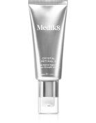 Medik8 Crystal Retinal 3 éjszakai fiatalító szérum A és E vitaminnal 30 ml