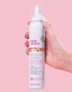 milk_shake® Leave-in Treatments Whipped Cream öblítést nem igénylő hidratáló ápolás festett hajra Flower Fragrance 200 ml