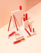 MUA Makeup Academy Satin Sheen selyem rúzs árnyalat Razzleberry 15 g