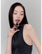 MUZIGAE MANSION Moodwear Blur Lipstick hidratáló matt rúzs árnyalat 002 Maxi 4 g
