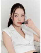 MUZIGAE MANSION Moodwear Blur Lipstick hidratáló matt rúzs árnyalat 003 Nuddy 4 g