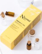 Nacomi Next Level Light It Up bőrélénkítő szérum C-vitaminnal 30 ml