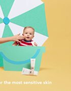 Naif Baby & Kids Mineral Sunscreen SPF 50 védőkrém napozásra újszülötteknek és kisgyermekeknek SPF 50 100 ml