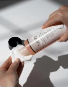 Nail HQ Acetone Free körömlakklemosó aceton nélkül 235 ml