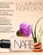 Nars Light Reflecting™ Foundation élénkítő make-up a természetes hatásért árnyalat LANAI 30 ml
