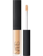 Nars Mini Radiant Creamy Concealer krémes korrektor (élénkítő) árnyalat GINGER 1.4 ml