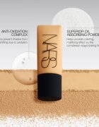 Nars SOFT MATTE Complete Foundation mattító alapozó árnyalat BARCELONA 45 ml