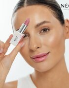 NEO MAKE UP Intense Serum Sheer Lipstick hidratáló krém rúzs árnyalat 03 Rosy Mist 4.3 g