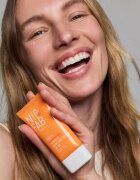 NIP+FAB Vitamin C Fix Glow Moisturiser élénkítő arckrém SPF 50 50 ml