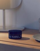 Nivea Anti-Wrinkle Contouring takarékos kiszerelés a vonalak kisimítására 65+