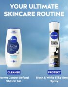 Nivea Black & White Invisible Silky Smooth izzadásgátló spray hölgyeknek 200 ml