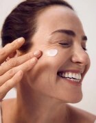 Nivea Hyaluron Cellular Filler feltöltő nappali krém SPF 30 50 ml