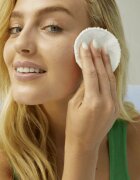 Nivea Rose Touch kétfázisú sminklemosó szemre 100 ml