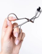 Notino Make-up Tools szempilla göndörítő csipesz 1 db