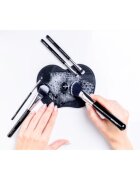 Notino Makeup Brushes Silicone Cleaning Mat For Make-Up Brushes tisztító ecset alátét Black 1 db