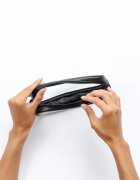 Notino Travel Collection Small Clear Organizer átlátszó kozmetikai táska átlátszó S Black 20x10x5 cm 1 db