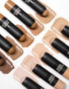 Nudestix Tinted Blur Foundation Stick korrektor ceruza természetes hatásért árnyalat Light 3 6 g