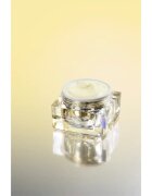 Numbuzin No. 5 Vitamin Glutathione Dark Spot Laser Cream élénkítő krém a pigment foltok ellen 50 ml