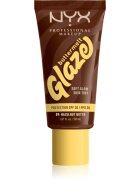 NYX Professional Makeup Buttermelt Glaze világosító tonizáló fluid SPF 30 árnyalat 09 Hazelnut Butta ml